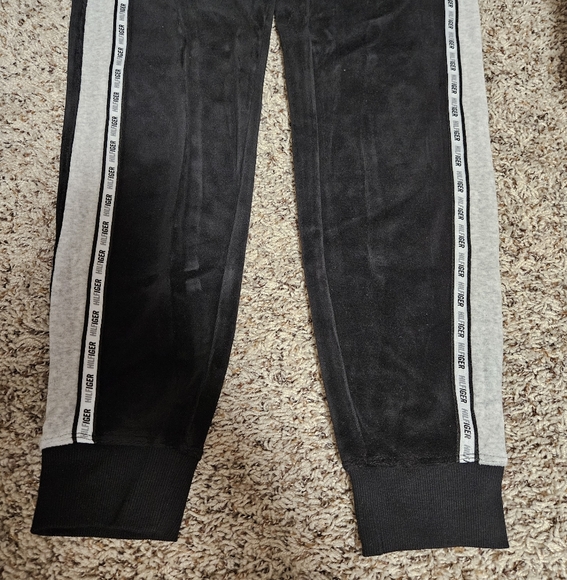 Tommy Hilfiger Sport Velour Track Suit NWT - Picture 13 of 16